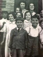 Methodist Sunday School. Early 1940s. Cyril Edwards in blazer at front, Mary Pollard tallest at the back & Becky Haylock just behind the two boys. Photograph Cyril Edwards