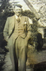 Dick Lebbell (1911-1947) at Poplar Farm. Photograph courtesy of Susan Fay