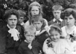 Children of Henry David Pestell and his wife Louisa. Photograph possibly taken in Little Ellingham. Courtesy Pauline Laing