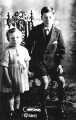 Brother & Sister Elsie Leech born 1921 & Percy Leech born 1915. Courtesy Dennis Leech