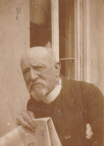 Reverend Avery Luckly Duncan. Curate in Great Ellingham. Courtesy Steve & Janet Bath.